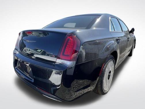 2023 Chrysler 300 S