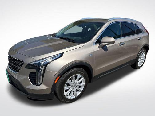 Latte Metallic 2023 Cadillac XT4 Luxury