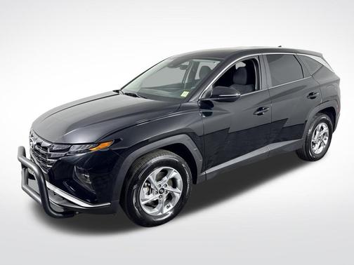 2022 Hyundai TUCSON SE