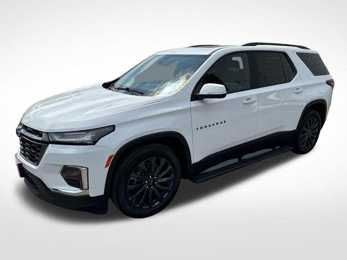 Summit White 2023 Chevrolet Traverse RS