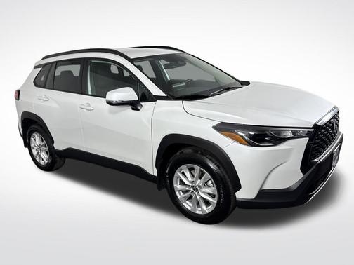 2023 Toyota Corolla Cross LE