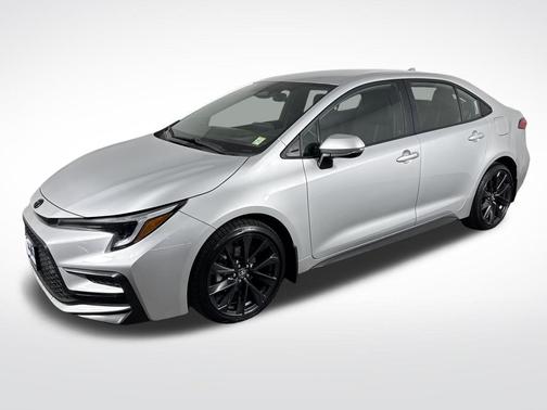 Classic Silver Metallic 2023 Toyota Corolla SE