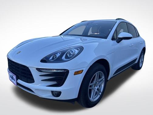 2017 Porsche Macan Base