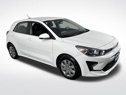 Clear White 2022 Kia Rio S