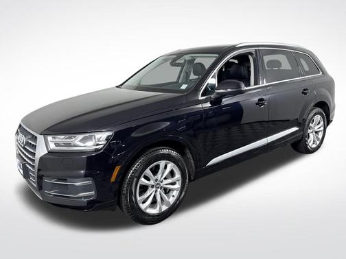 2019 Audi Q7 45 Premium