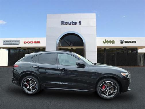 2022 Alfa Romeo Stelvio Ti