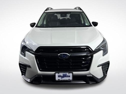 Crystal White Pearl 2025 Subaru Ascent Onyx Edition Touring 7-Passenger