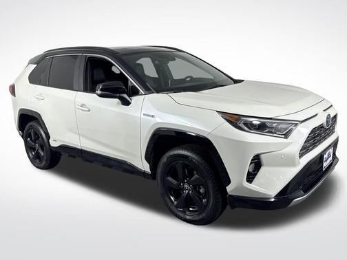 2021 Toyota RAV4 Hybrid SE