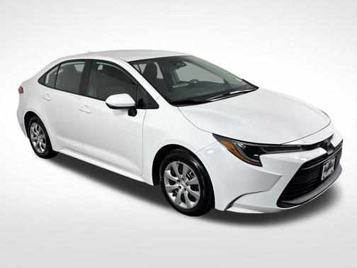Ice Cap 2023 Toyota Corolla LE
