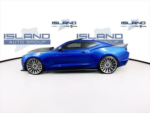 2022 Chevrolet Camaro RWD Coupe LT1