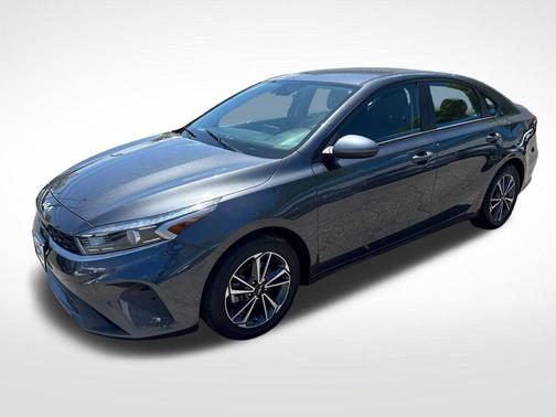 Gravity Gray 2022 Kia Forte LXS