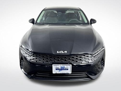 Ebony Black 2024 Kia K5 LXS