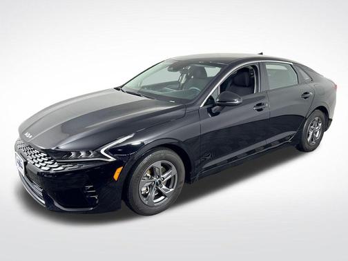 Ebony Black 2024 Kia K5 LXS