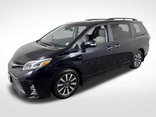 2018 Toyota Sienna Limited Premium