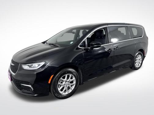 2025 Chrysler Pacifica L