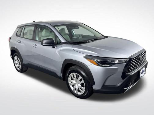 Sonic Silver 2023 Toyota Corolla Cross L