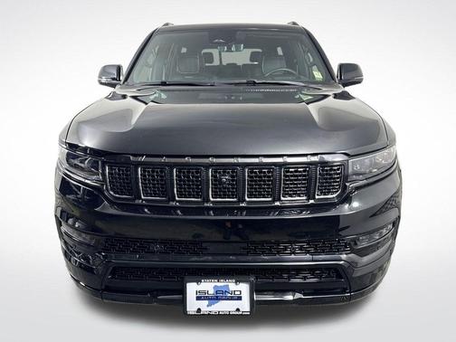 Diamond Black Crystal Pearlcoat 2025 Jeep Grand Wagoneer Series II 4x4