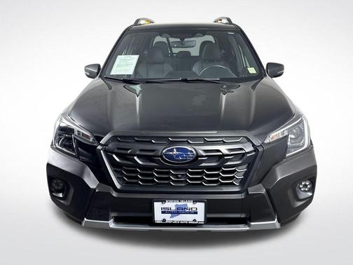 Crystal Black Silica 2023 Subaru Forester Wilderness