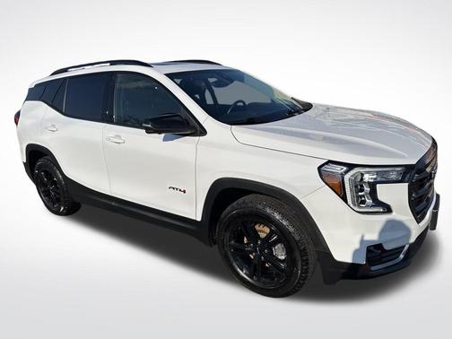 2023 GMC Terrain AWD AT4