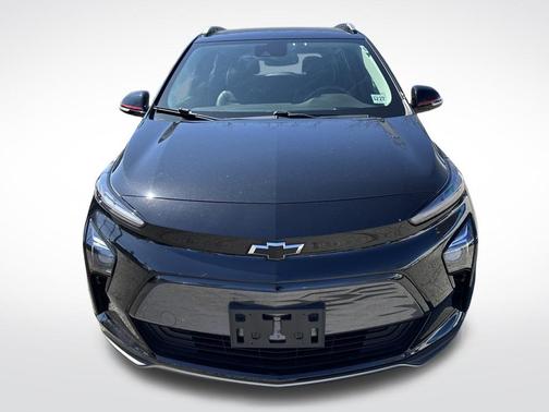 Mosaic Black Metallic 2023 Chevrolet Bolt EUV FWD LT