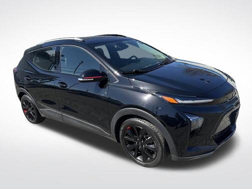Mosaic Black Metallic 2023 Chevrolet Bolt EUV FWD LT