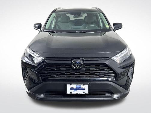 Midnight Black Metallic 2022 Toyota RAV4 XLE