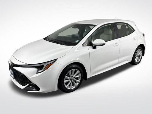 Ice Cap 2024 Toyota Corolla SE