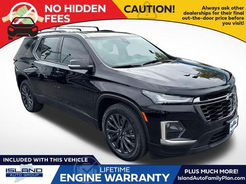 Mosaic Black Metallic 2023 Chevrolet Traverse RS