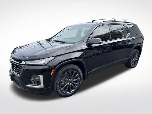 Mosaic Black Metallic 2023 Chevrolet Traverse RS