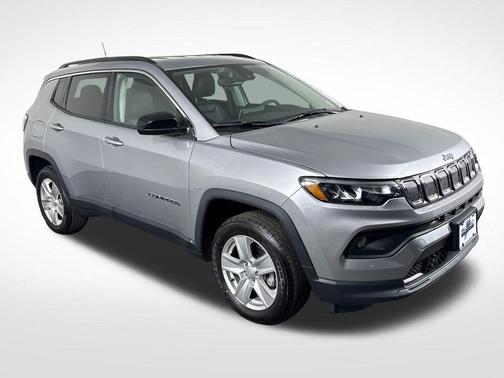 Billet Silver Metallic Clearcoat 2022 Jeep Compass Latitude