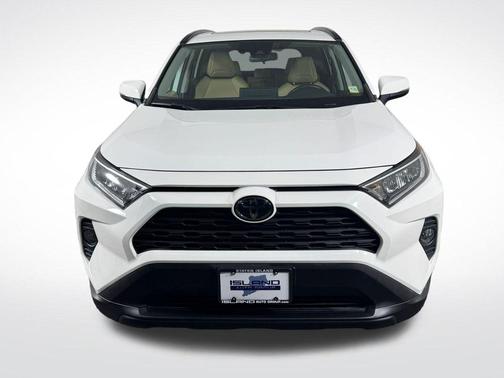 Super White 2020 Toyota RAV4 XLE Premium