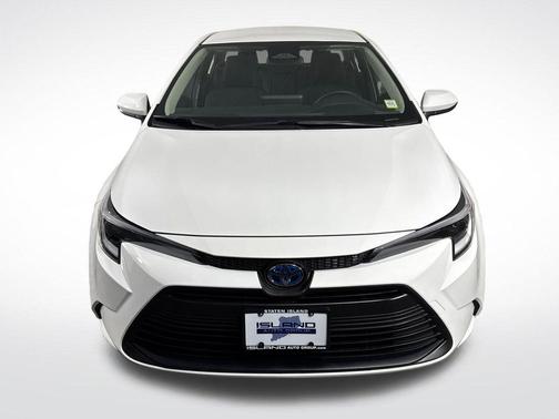 Ice Cap 2025 Toyota Corolla Hybrid LE
