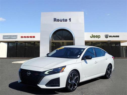 2024 Nissan Altima SR FWD