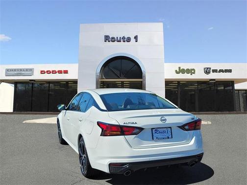 2024 Nissan Altima SR FWD