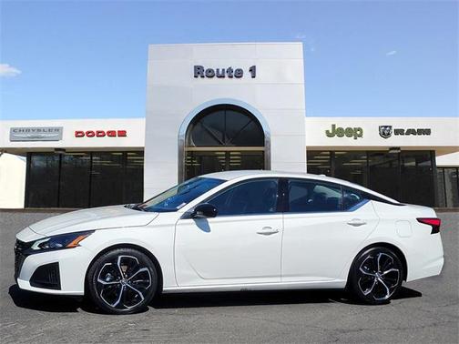 2024 Nissan Altima SR FWD