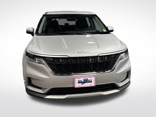 2023 Kia Carnival LX