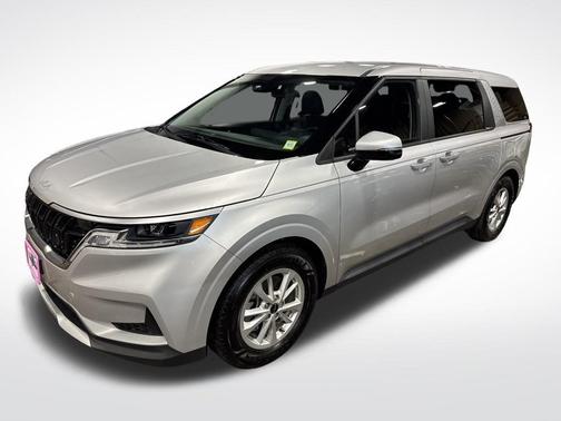 2023 Kia Carnival LX