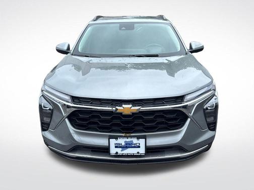 Sterling Gray Metallic 2024 Chevrolet Trax LT