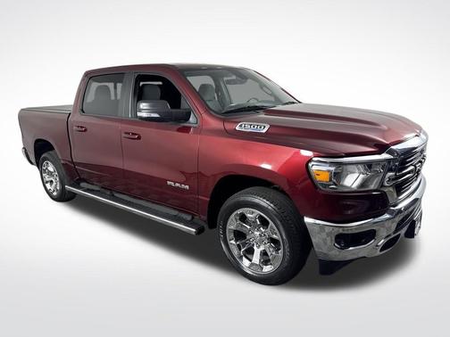 Delmonico Red Pearlcoat 2021 RAM 1500 Big Horn/Lone Star