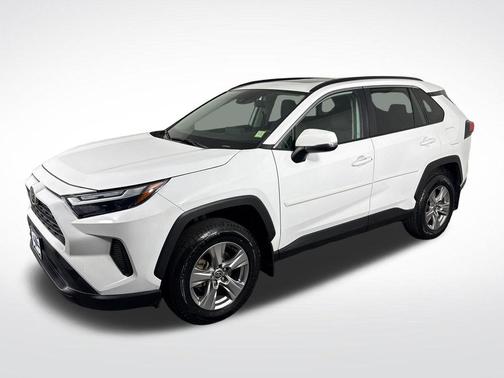 Ice Cap 2023 Toyota RAV4 XLE