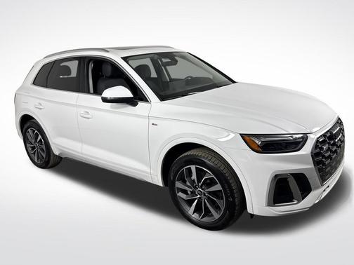 2023 Audi Q5 45 S line Premium