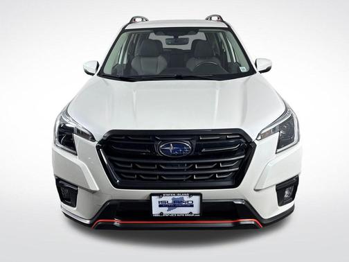 Crystal White Pearl 2023 Subaru Forester Sport