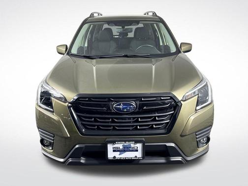 Autumn Green Metallic 2024 Subaru Forester Premium