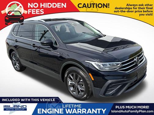 Deep Black Pearl 2023 Volkswagen Tiguan 2.0T SE