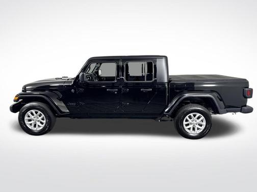 2023 Jeep Gladiator Sport S