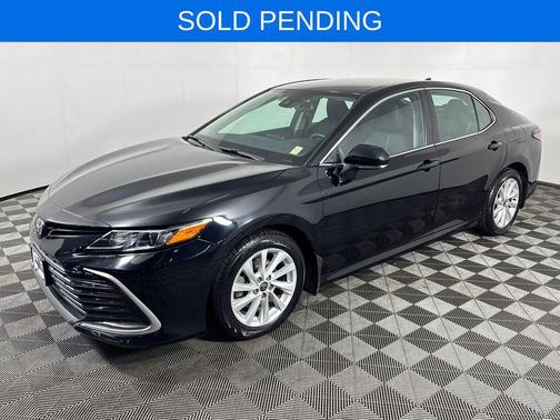 Midnight Black Metallic 2022 Toyota Camry LE