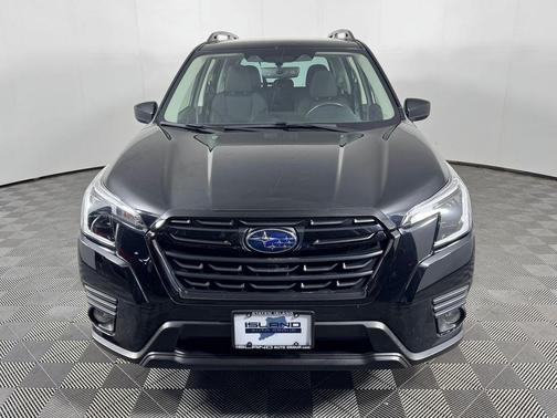 Crystal Black Silica 2023 Subaru Forester Premium