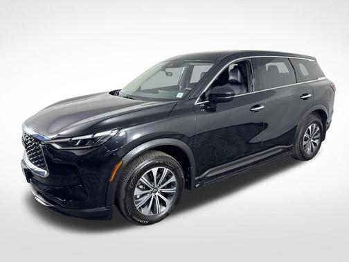 2025 INFINITI QX60 Pure