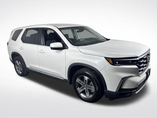 2023 Honda Pilot AWD EX-L 8 Passenger
