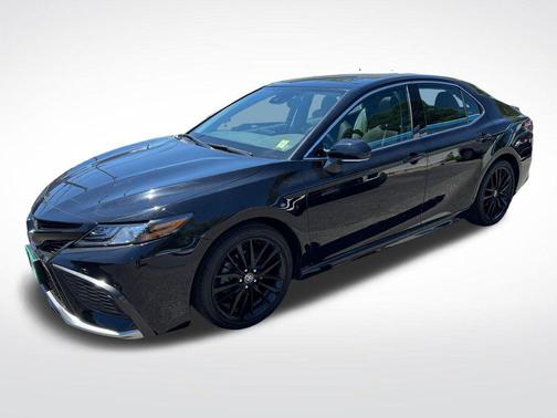 Midnight Black Metallic 2021 Toyota Camry XSE